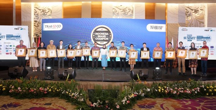 Perkuat Layanan Mobile, BAF Raih Indonesia Brand Champions 2024