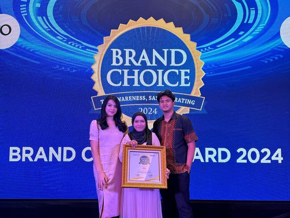 Lensa Kontak Favorit Gen Z Raih Penghargaan Brand Choice Award 2024