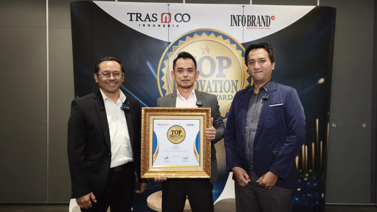 Penghargaan Pilihan Inovasi Terbaik HIMEL Raih 2025 Lewat Inovasi “Sistem Pengisian Daya EV Terpadu untuk Semua Pembayaran”